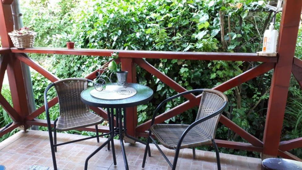 Kerékpáros és Zarándok Vendégház Apostag Extérieur photo